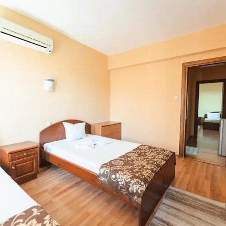 Sveti Georgi Hotel 3*