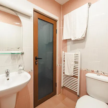 Hotel семеен свети георги 3*