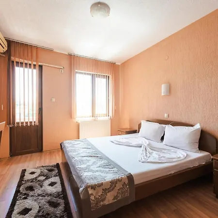 Hotel семеен свети георги