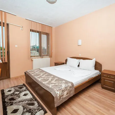 Hotel семеен свети георги Sandanski