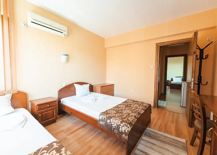 семеен свети георги Hotel 3*