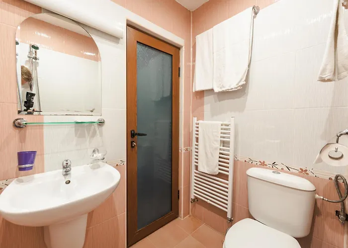 Hotel семеен свети георги 3*