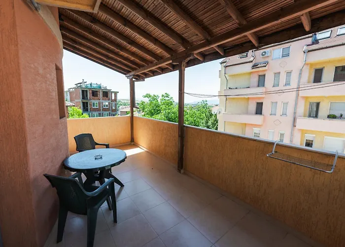 Hotel семеен свети георги 3*