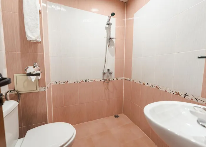 семеен свети георги Hotel Sandanski